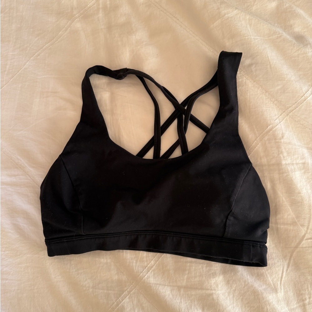 Black lululemon sports bra